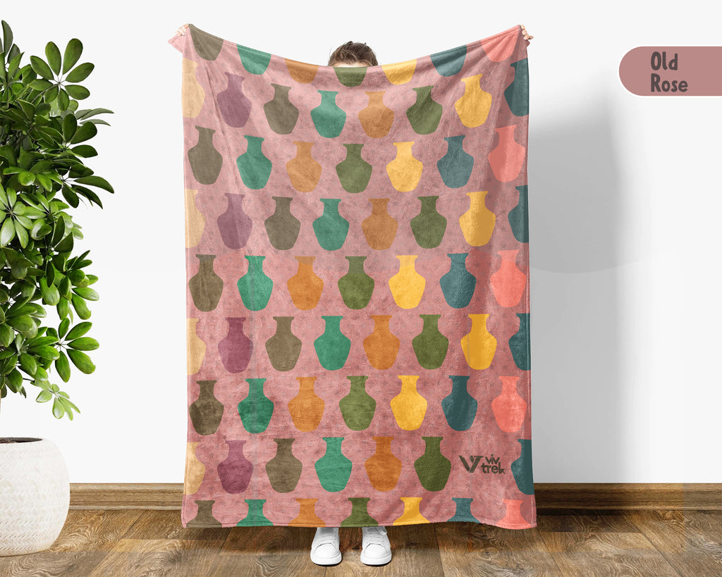 Vintage Pottery Lover Blanket – Cozy Ceramic and Clay Art Throw