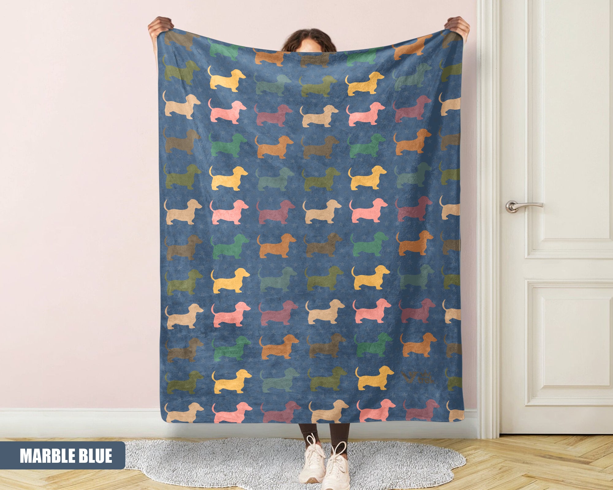 Dachshund Dog Blanket, Vintage Retro Throw, Cozy Gift for Pet & Dog Lovers