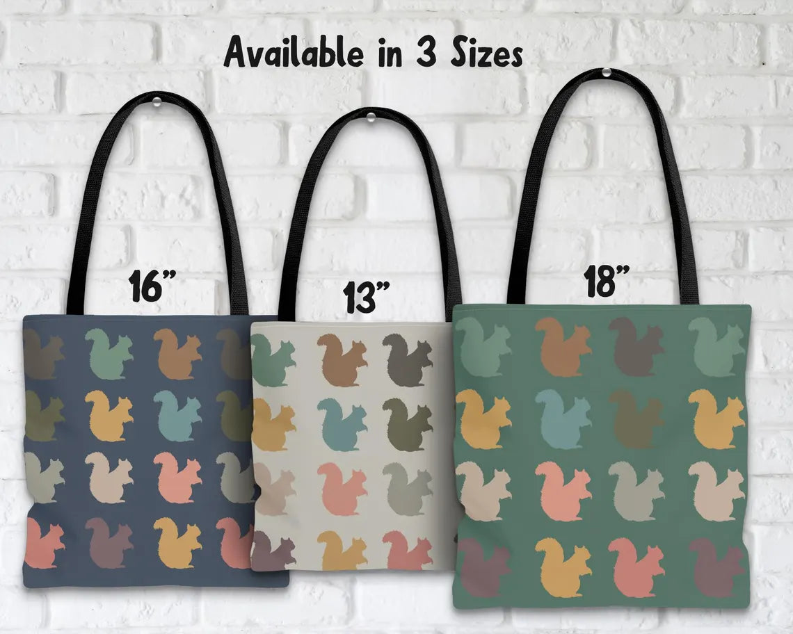Retro Squirrel Tote Bag – Vintage Woodland Animal Carry Bag – Cute Forest Lover Gift for Everyday Use