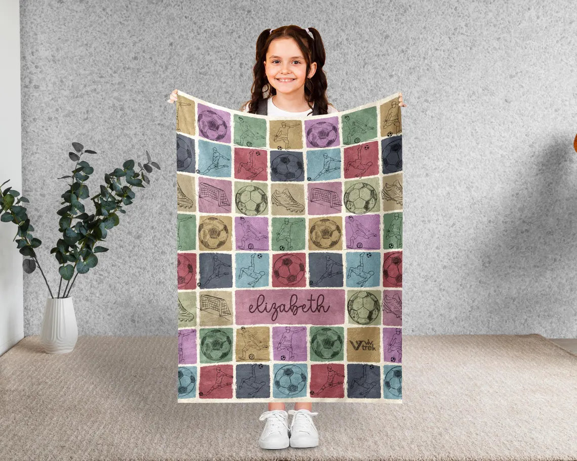 Custom Name Soccer Blanket Gift, Personalized Soccer Throw & Mug Set, Cozy Sports Blankets for Boys Girls, Unique Christmas Gift for Fans