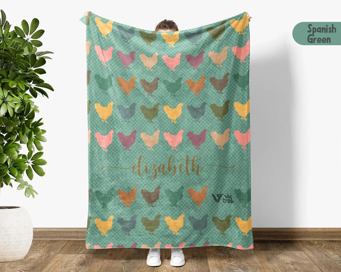 Custom Name Chicken Gift Blanket - Vintage Personalized Chicken Lover Throw - Retro Farm Animal Fleece Blanket Graphic Gift
