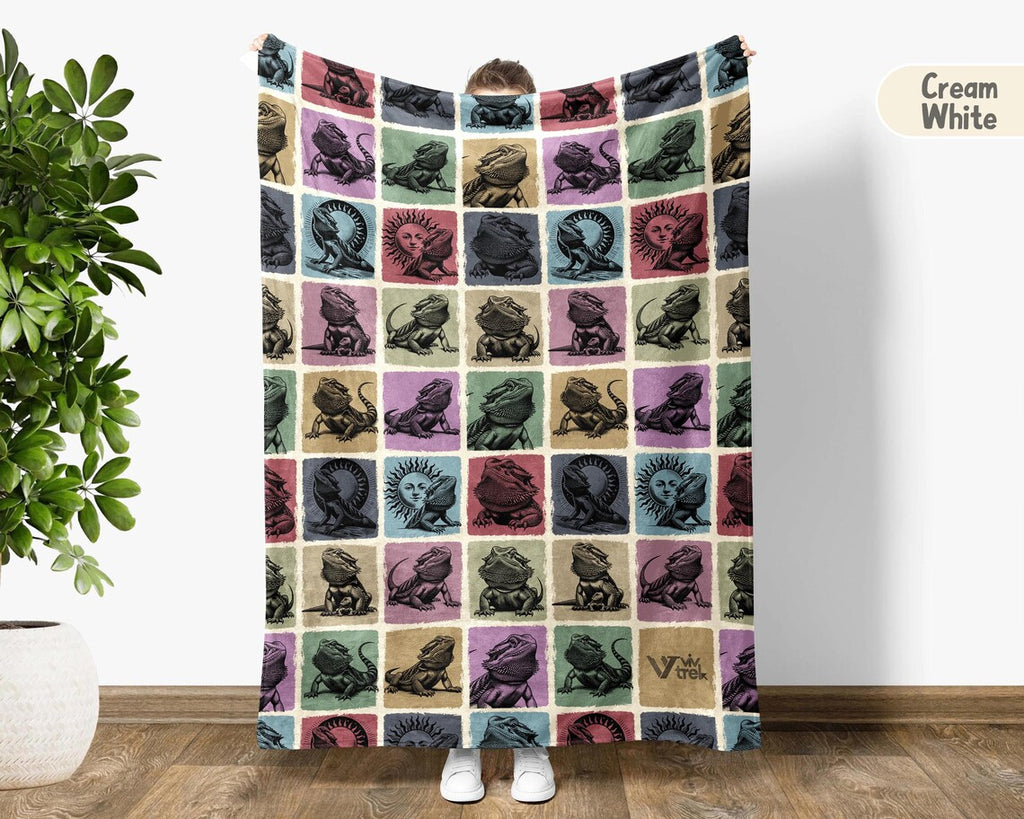 Bearded Dragon Gift Blanket | Vintage Bearded Dragon Lover Throw | Retro Animal Fleece Blankets | Cozy Bearded Dragon Graphic for Home