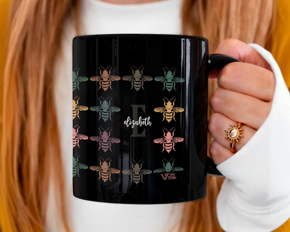 Retro Custom Name Initial Bee Mug | Personalized Honeybee Lover Cup | Cozy Queen Bee Present | Unique Animal Drinkware Gift