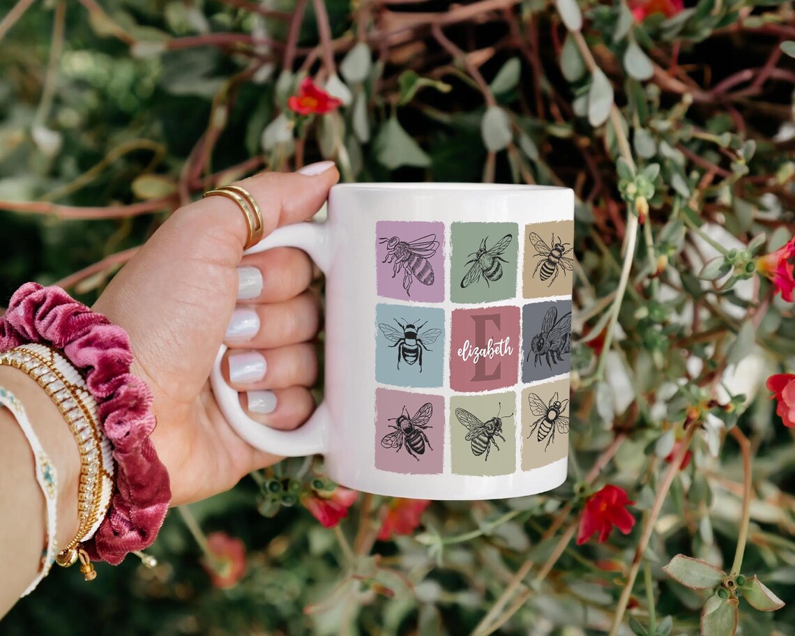 Custom Initial Name Mug | Personalized Queen Bee Gift | Vintage Honeybee Cup | Cozy Animal Lover Present | Unique Bee Keeper Drinkware