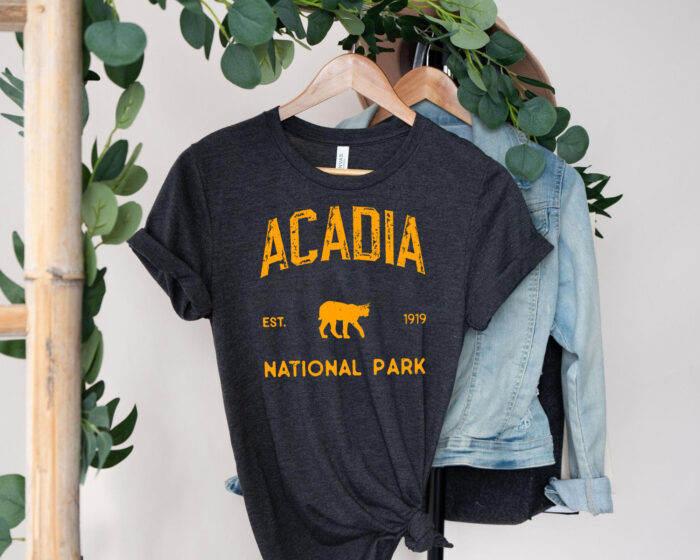 US Acadia National Park Maine Bobcat Mascot Camping T-shirt