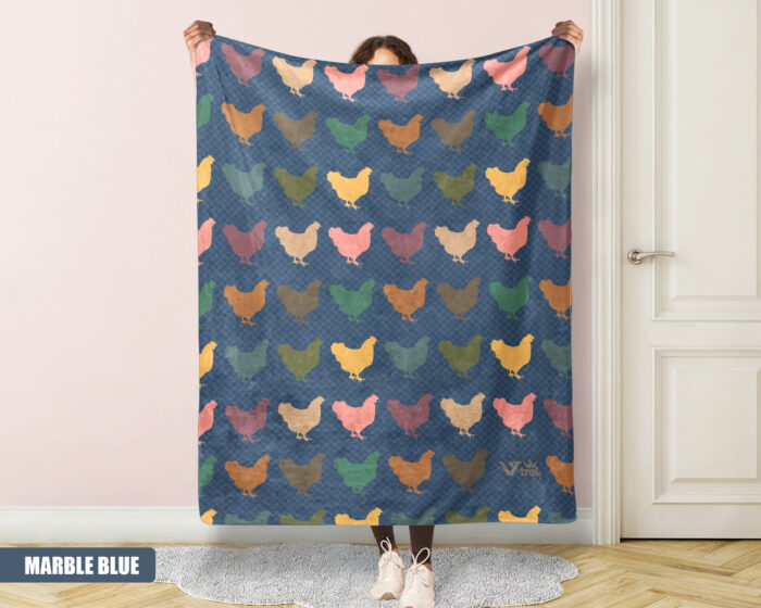 Retro Chicken Blanket, Cozy Farm Animal Throw Gift for Chicken Lovers, Unique Graphic Blanket | VivTrek - Image 7